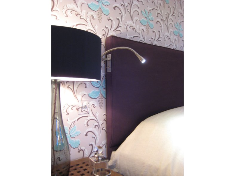 Cama LED bedside reading light