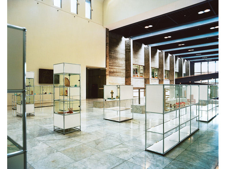 USM Haller Retail Display & Storage