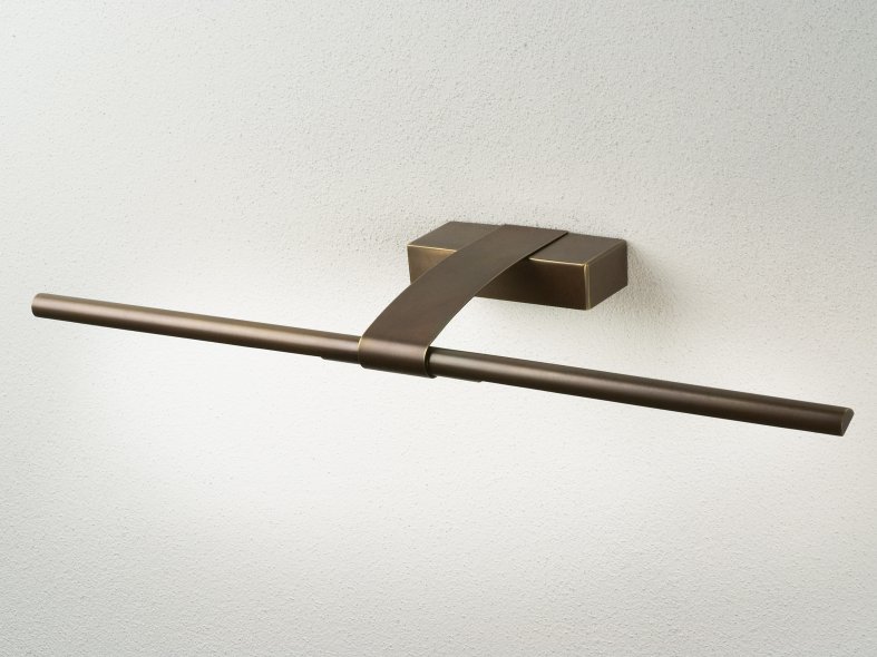 Dimmable LED picture light 