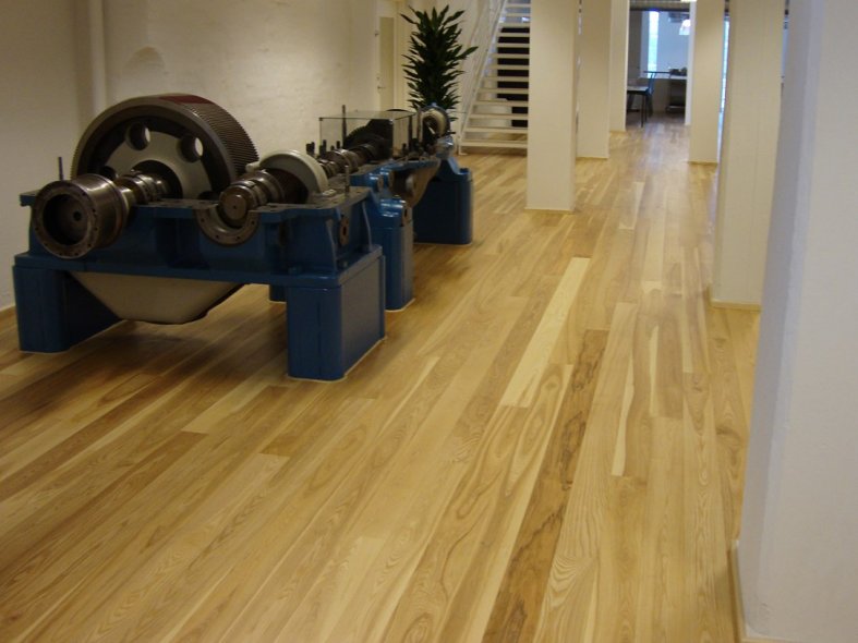 Dark Ash Plank Flooring