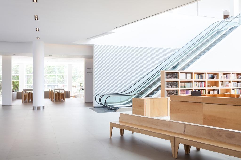 Phedra Silk by Neolith 