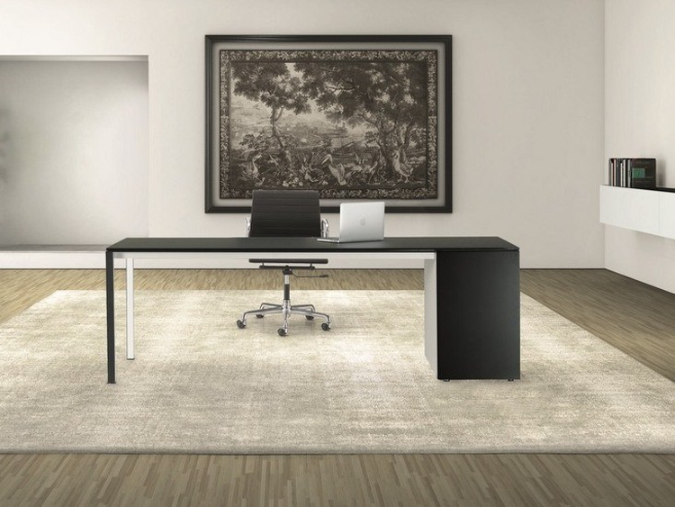 Minimum Glass Desks & Cupboards