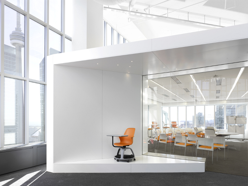 Steelcase WorkLife Showroom, Toronto, by Superkül