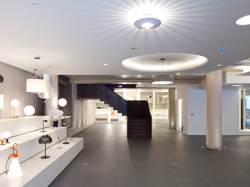 Atrium HQ and Showroom, London, by BDP