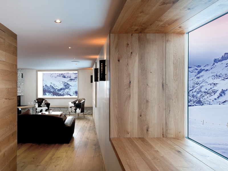 Chetzeron hotel, Switzerland, by Actescollectifs