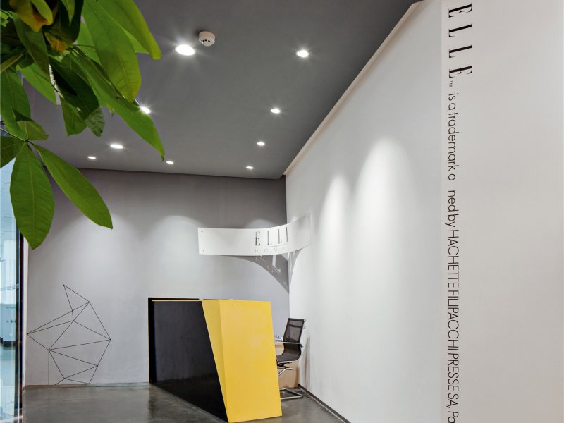 Paper Folding Space - ELLE Office