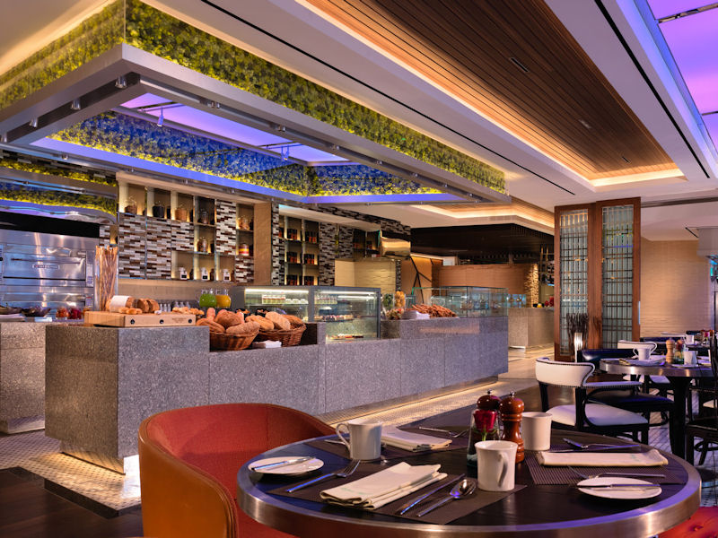 Luminaires from the Evo range complement beautiful interior