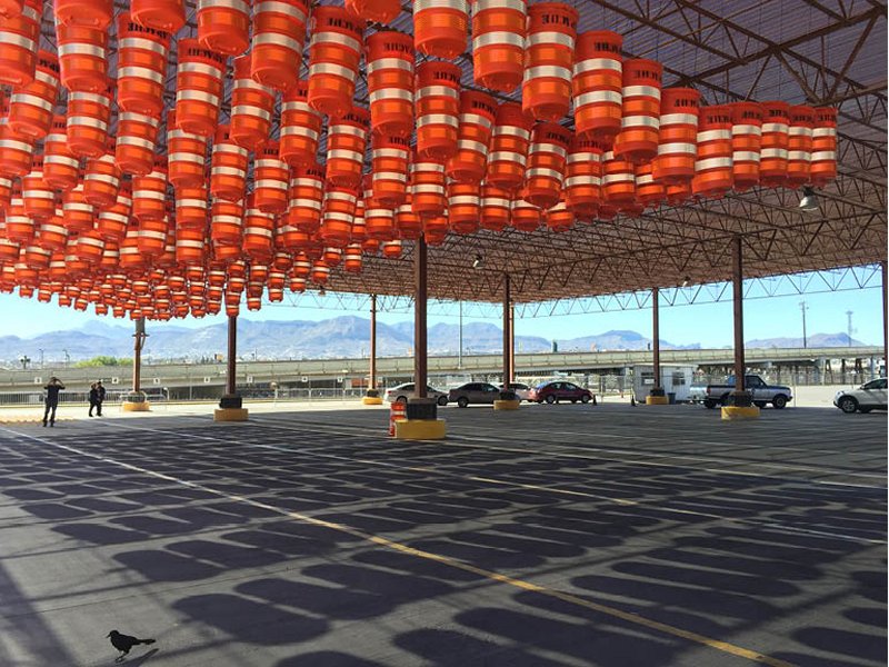 FLASH INSTALLATION – Architecture at Rush Hour